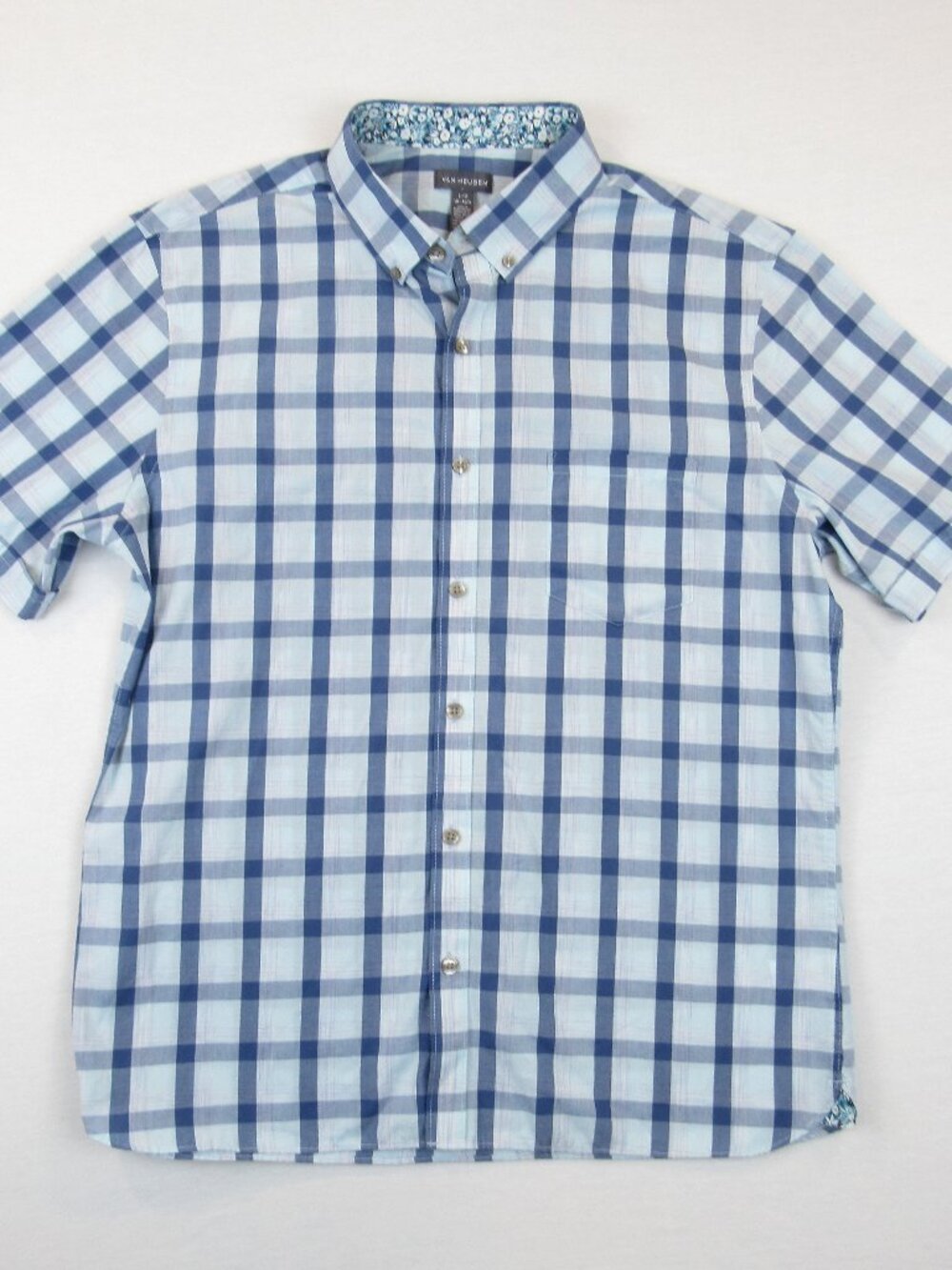 Van Heusen Plaid Shirt Men's Size L Short Sleeve Button Down Shirt